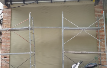 Chuyên Sửa Cửa Cuốn Tại Quận 4 TPHCM Giá Rẻ - Uy Tín Tại Nhà