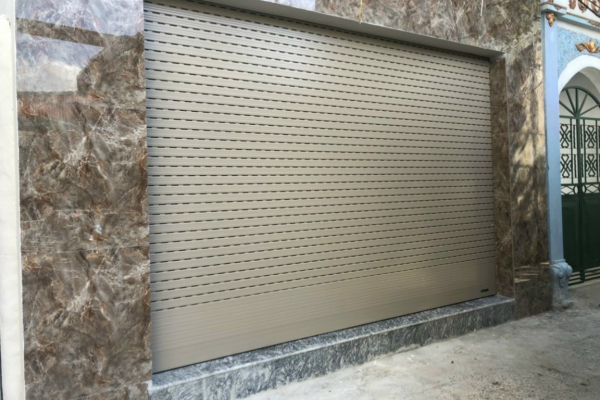 Cứa Cuốn Việt Đức